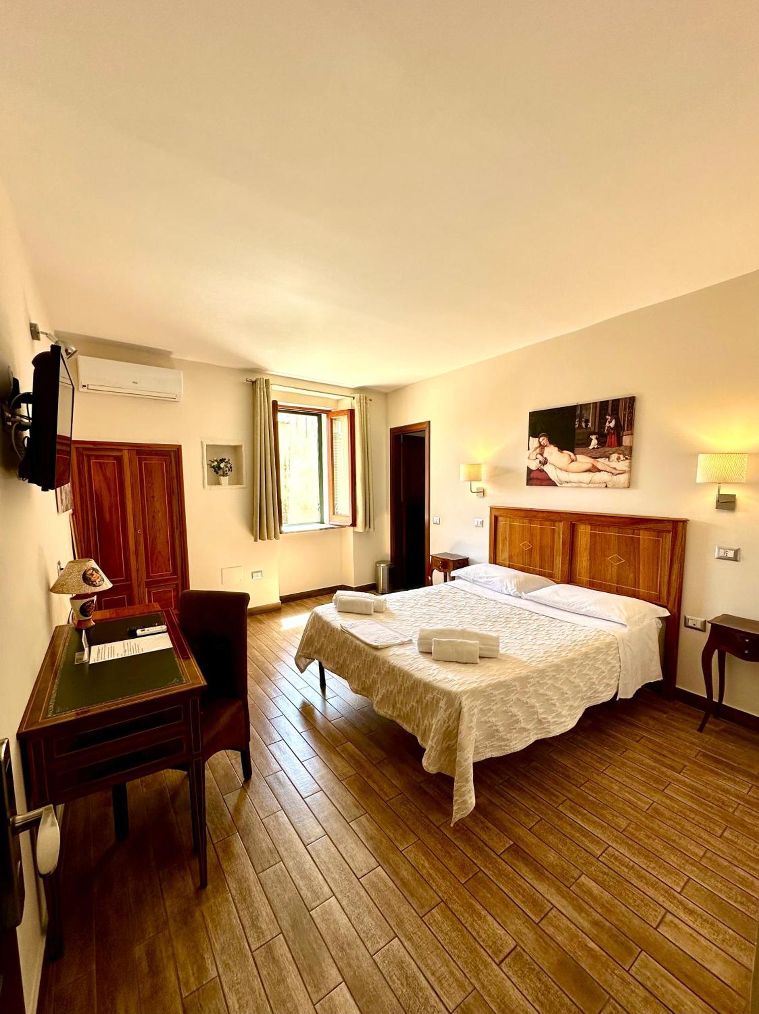 Lorylu Hotell Tropea Eksteriør bilde